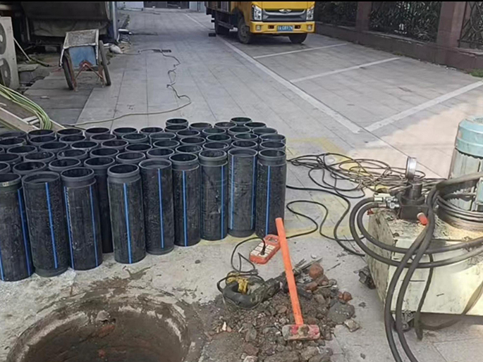 灵石PE置换管厂家 DN315置换管 非开挖管短管置换